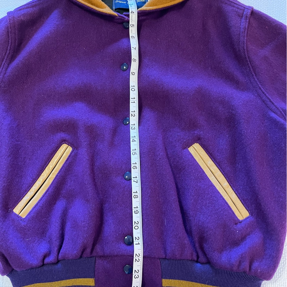 Vintage Women’s XL Holloway Purple and Gold Wool School Varsity Jacket - Picture 3 of 7